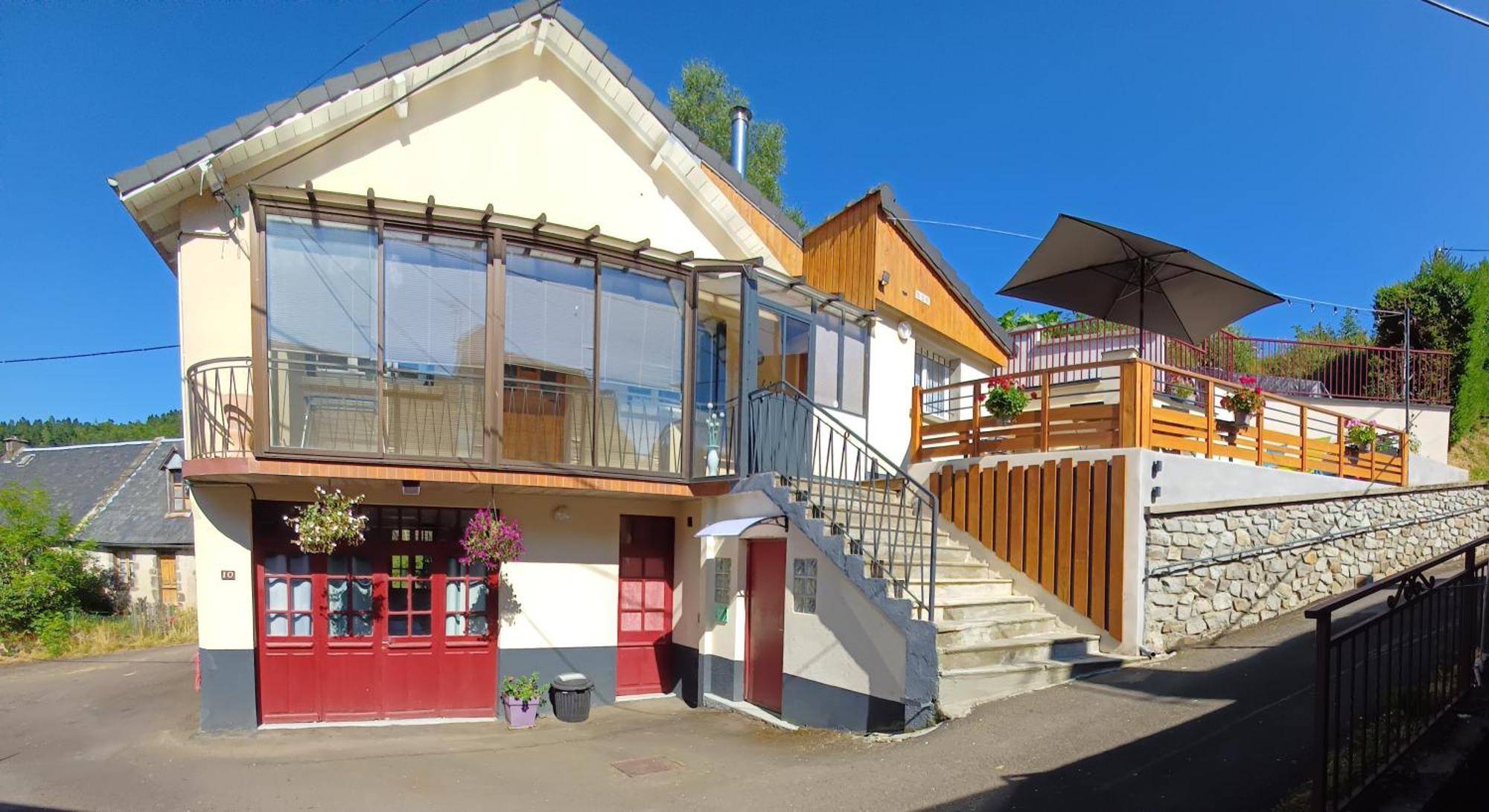 Vila Les Planchettes Orcival Exteriér fotografie